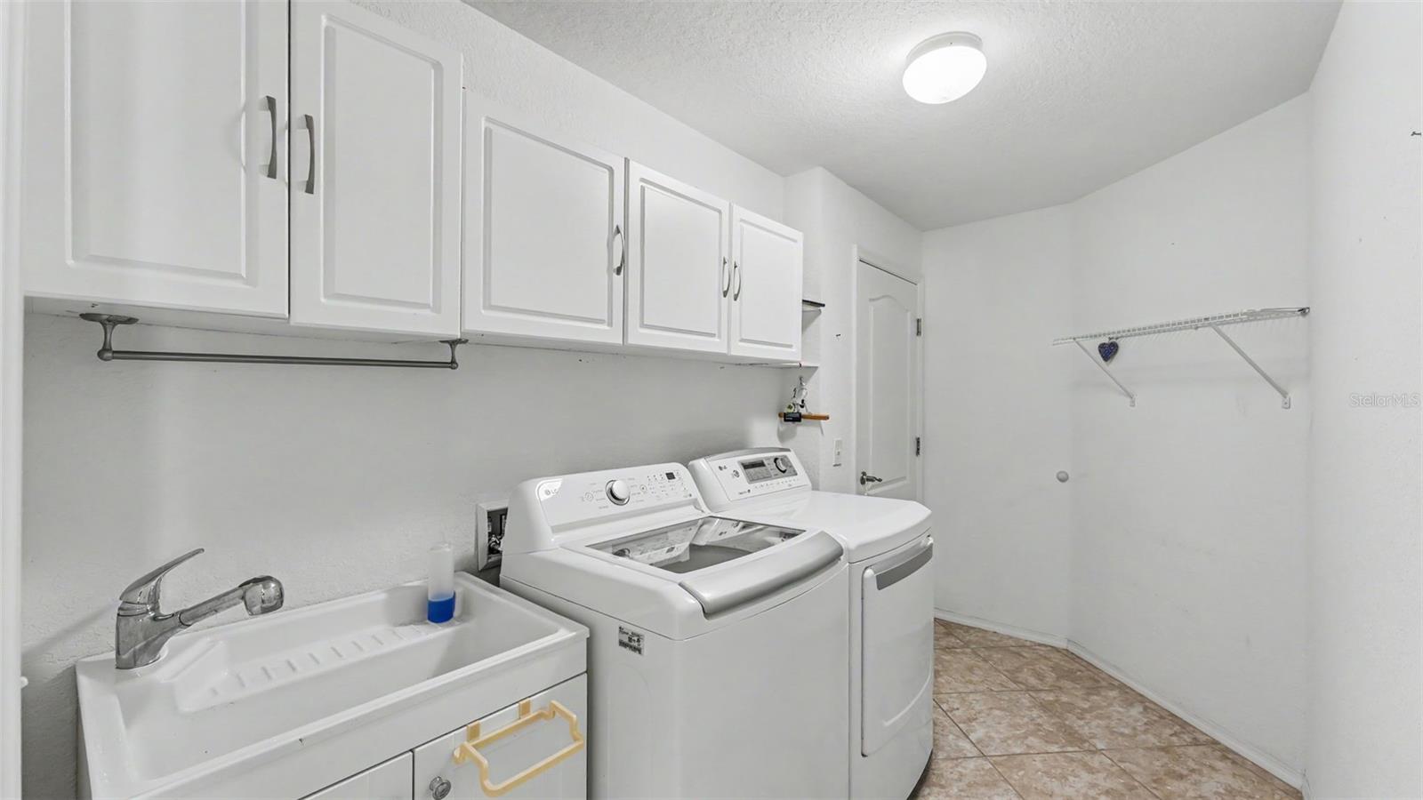 SHORES AT LAKE SEARS - Residential