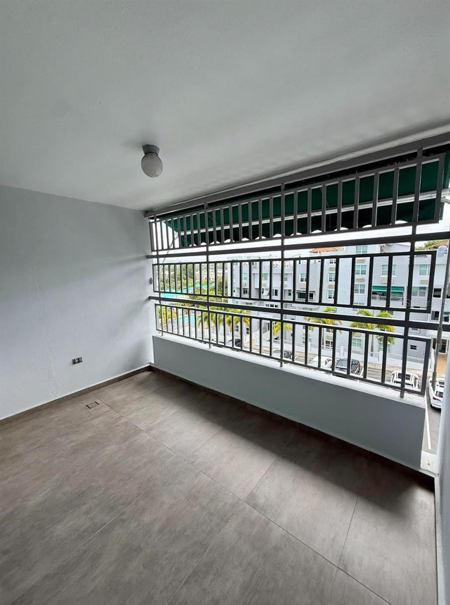 COND PASEOMONTE - Residential