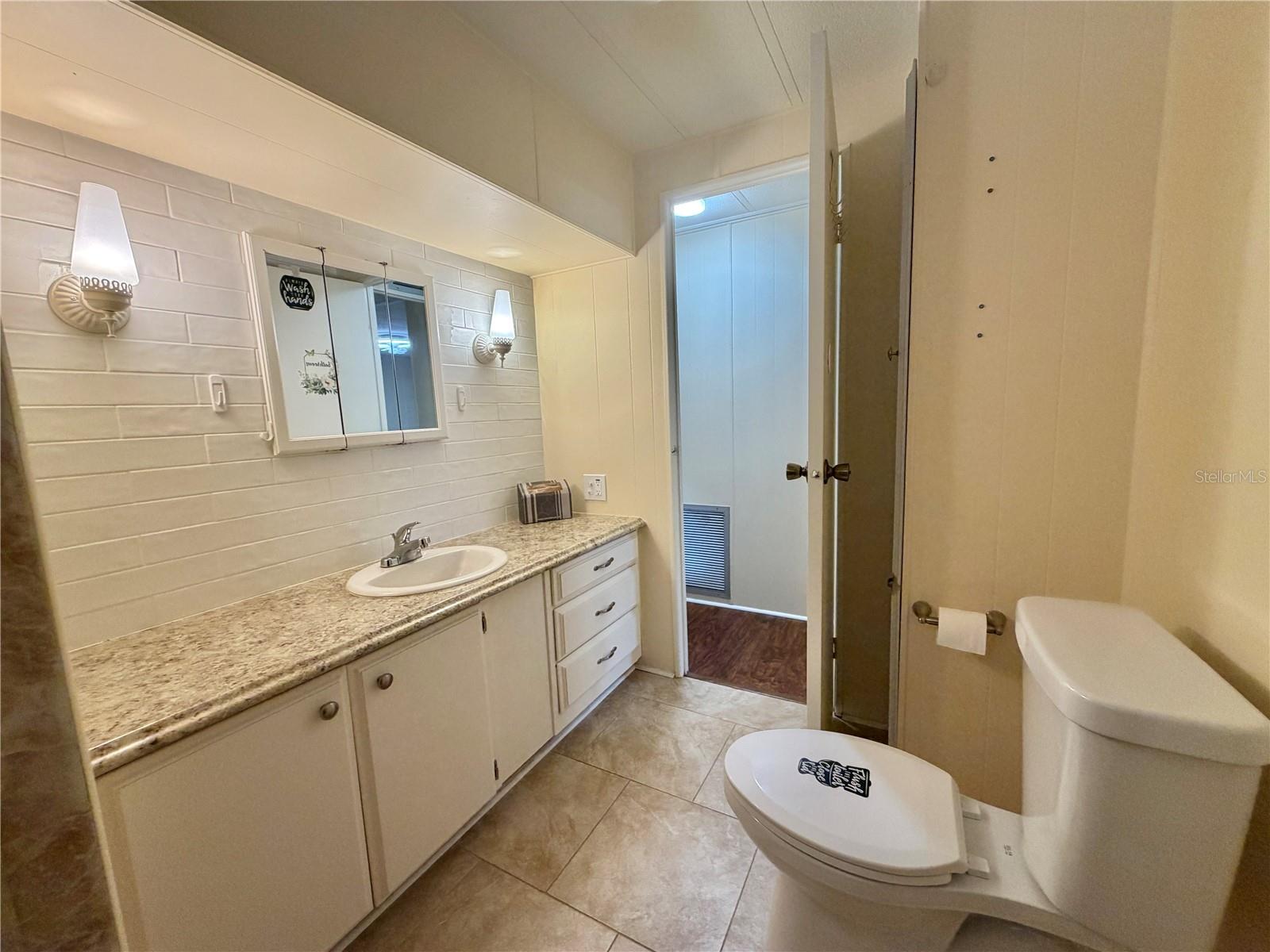 HAWTHORNE AT LEESBURG A COOP - Residential