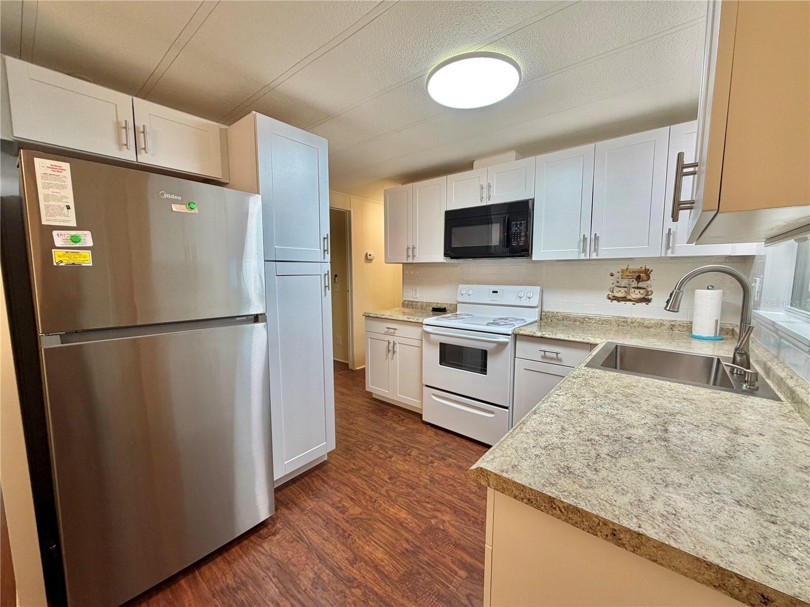 HAWTHORNE AT LEESBURG A COOP - Residential