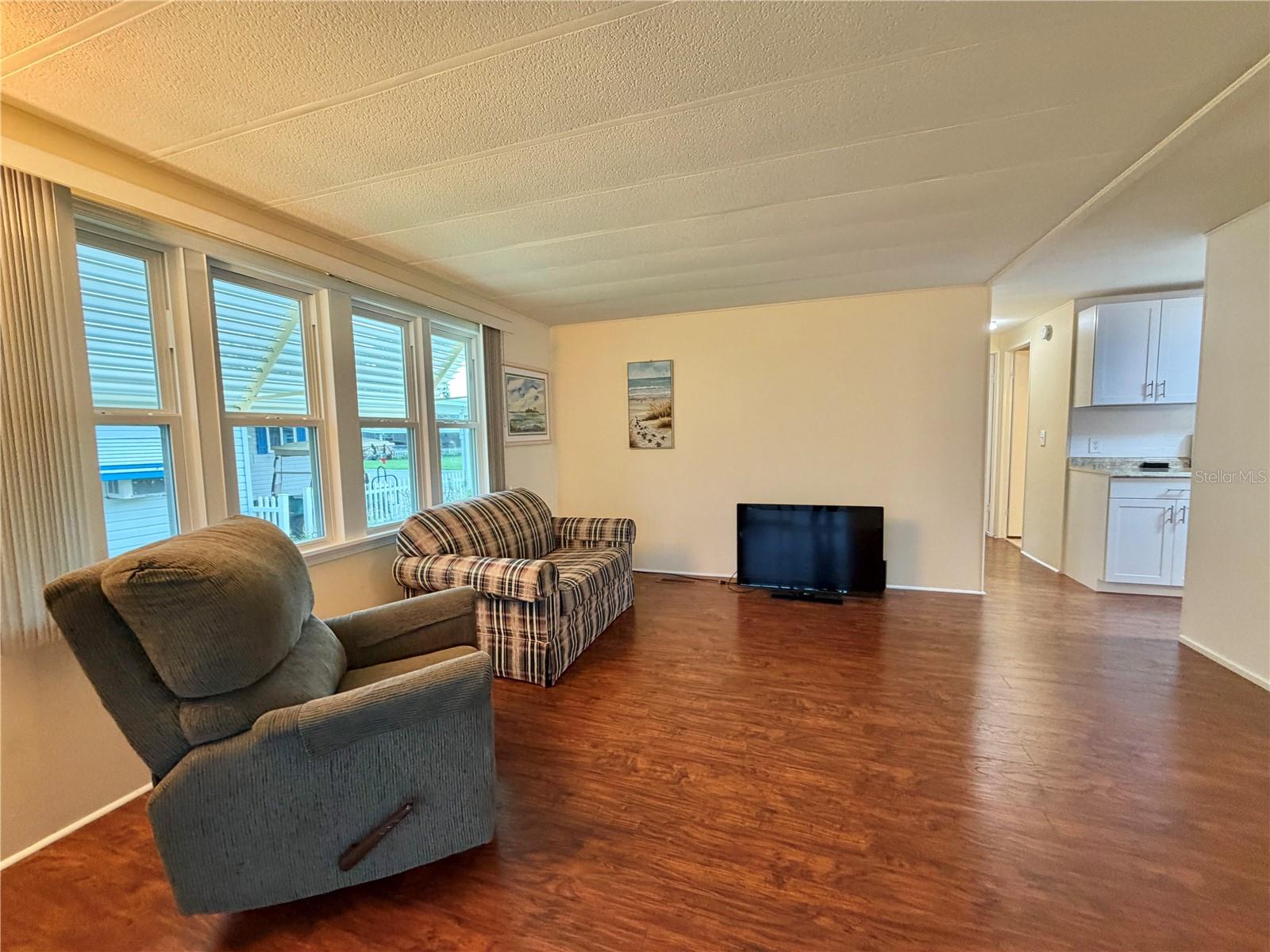 HAWTHORNE AT LEESBURG A COOP - Residential