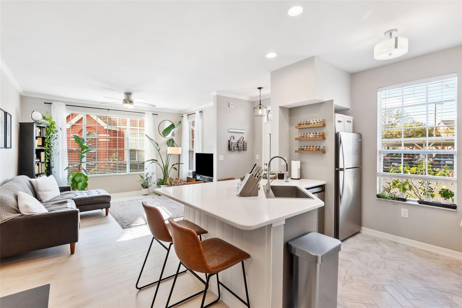 LAKE CHASE CONDO - Residential