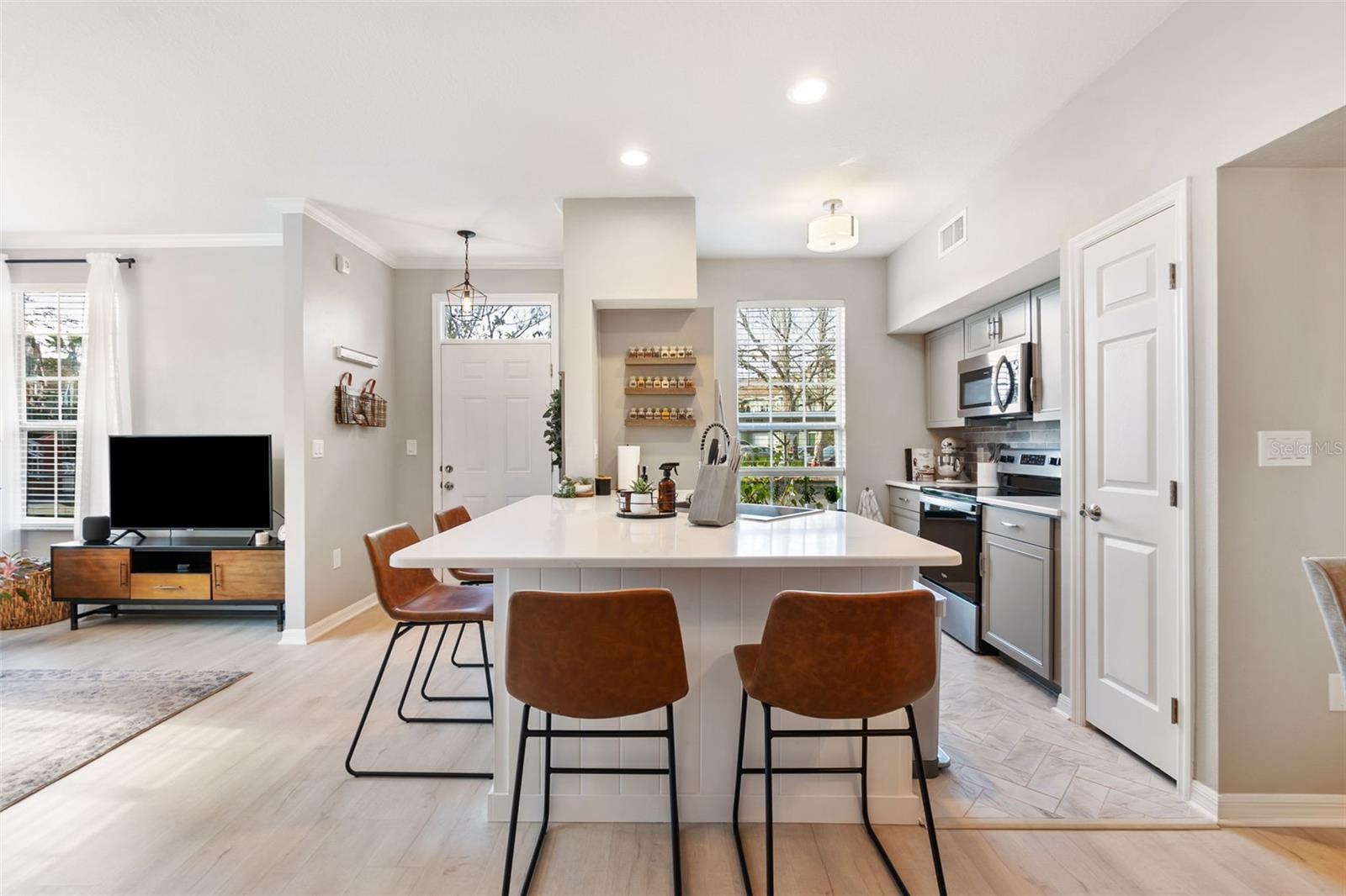 LAKE CHASE CONDO - Residential