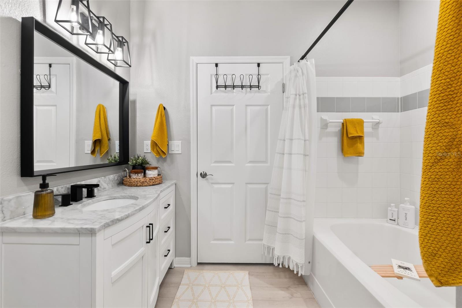 LAKE CHASE CONDO - Residential