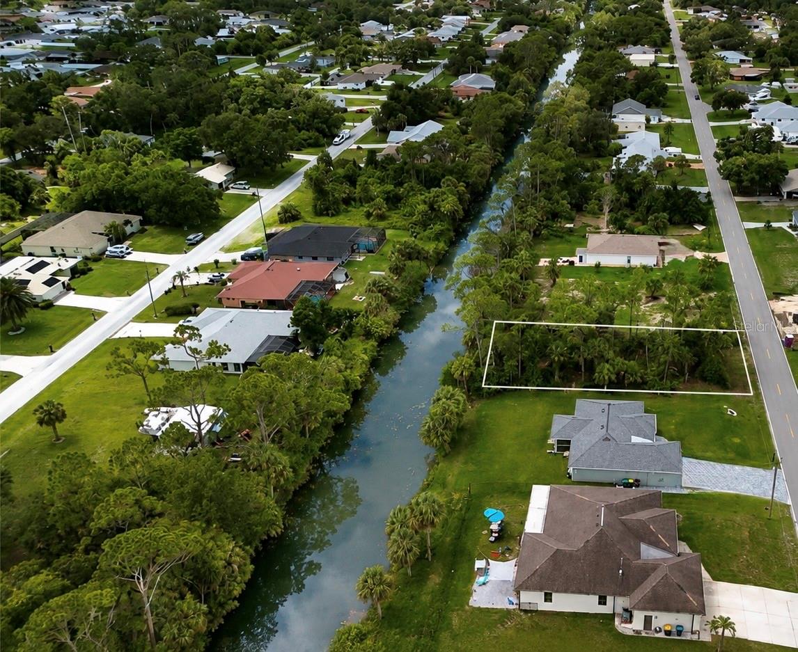 PORT CHARLOTTE SEC 033 - Land