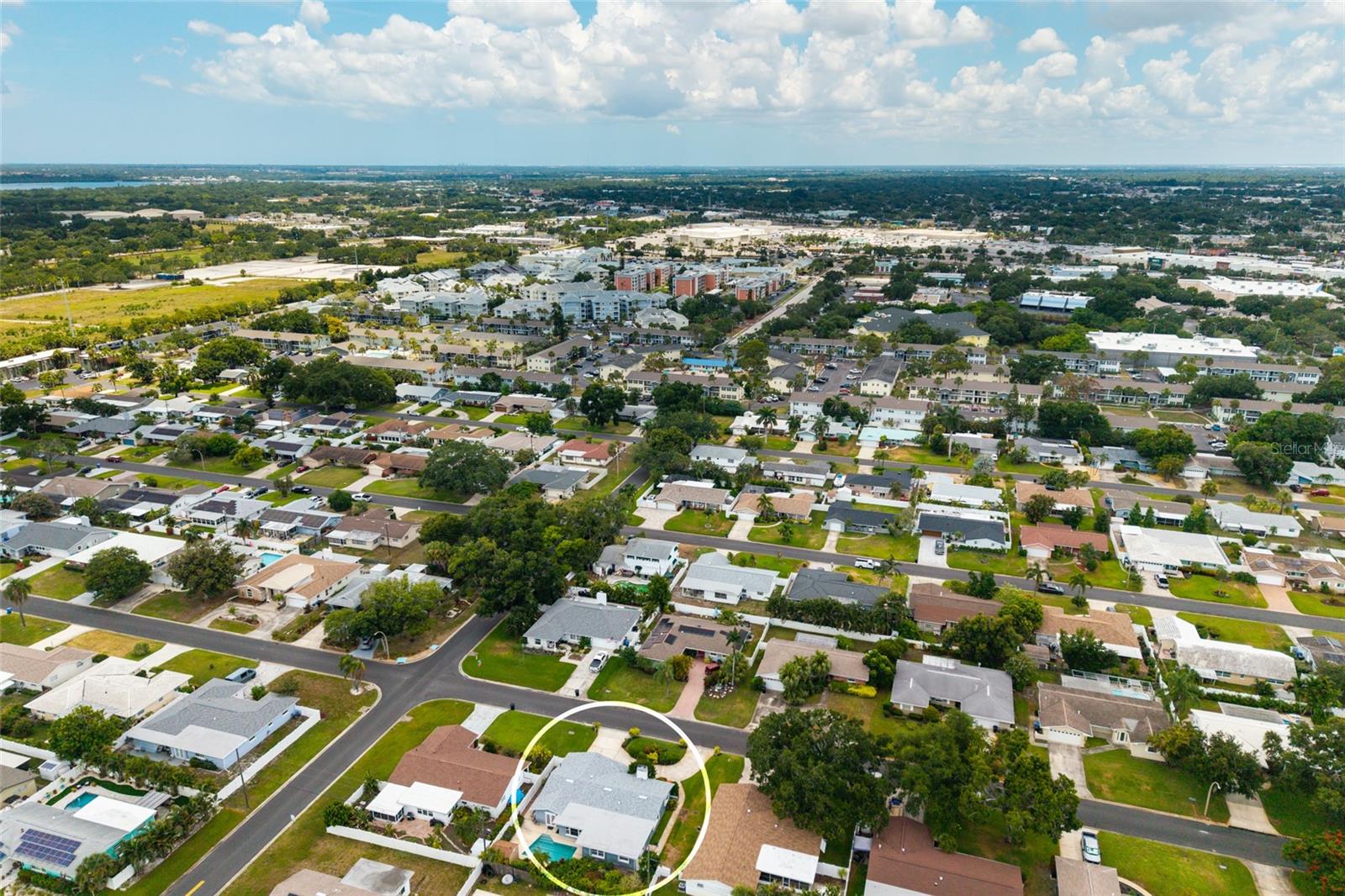 CROSSROADS ESTATES 1ST ADD - Residential