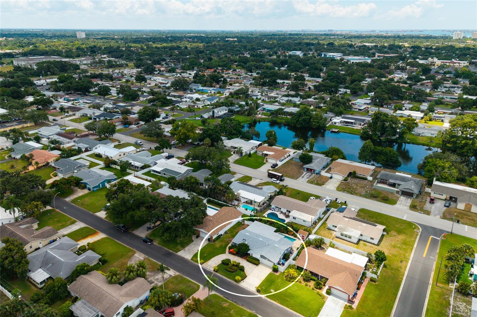 CROSSROADS ESTATES 1ST ADD - Residential