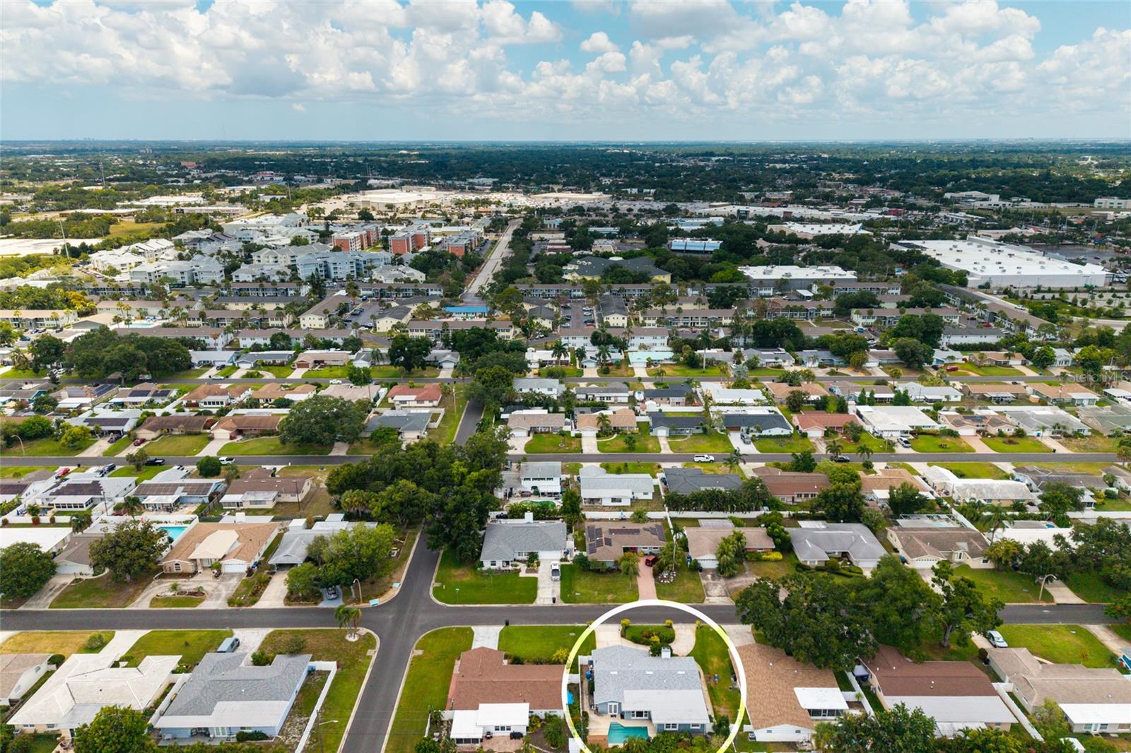 CROSSROADS ESTATES 1ST ADD - Residential