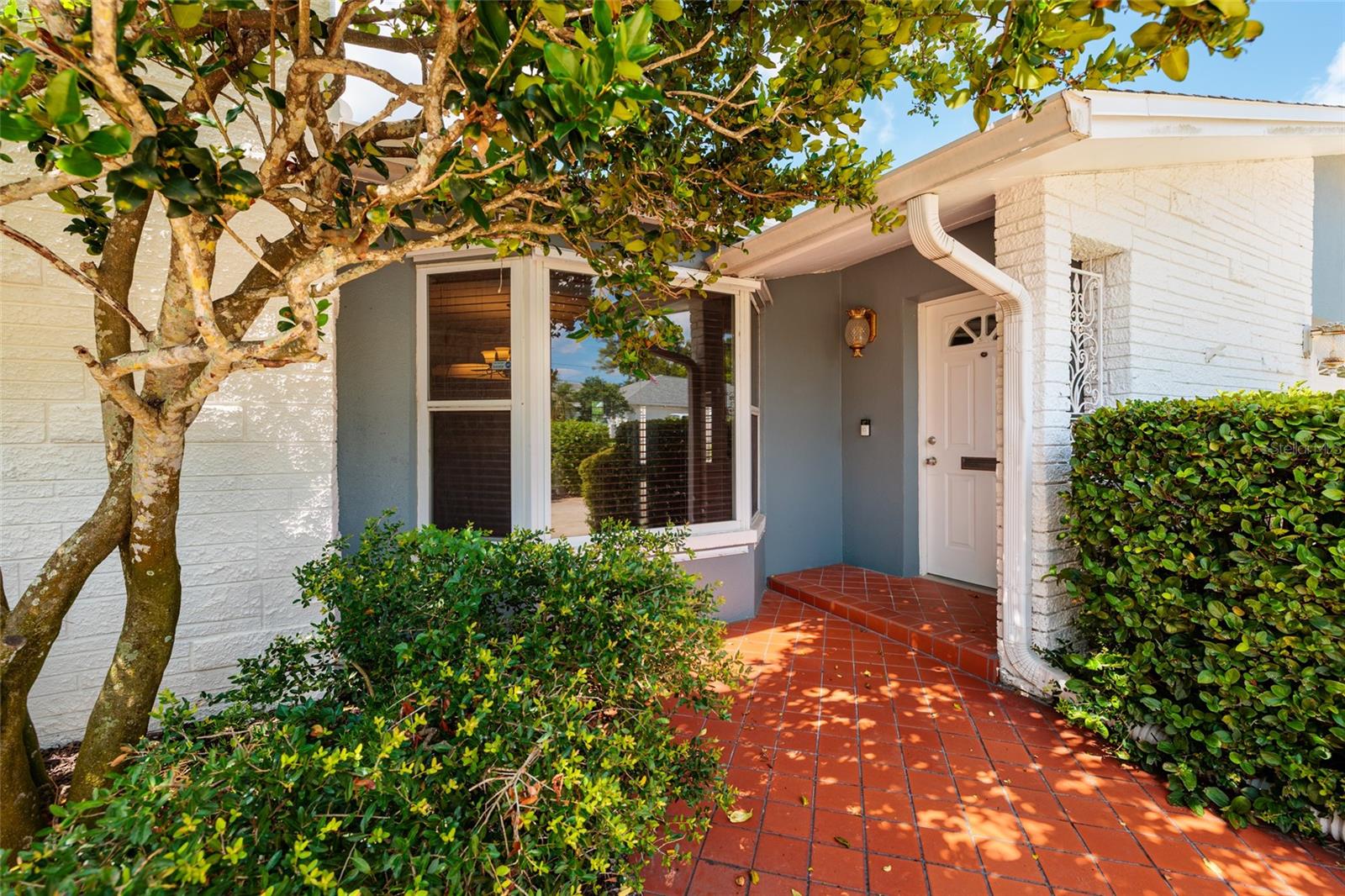 CROSSROADS ESTATES 1ST ADD - Residential