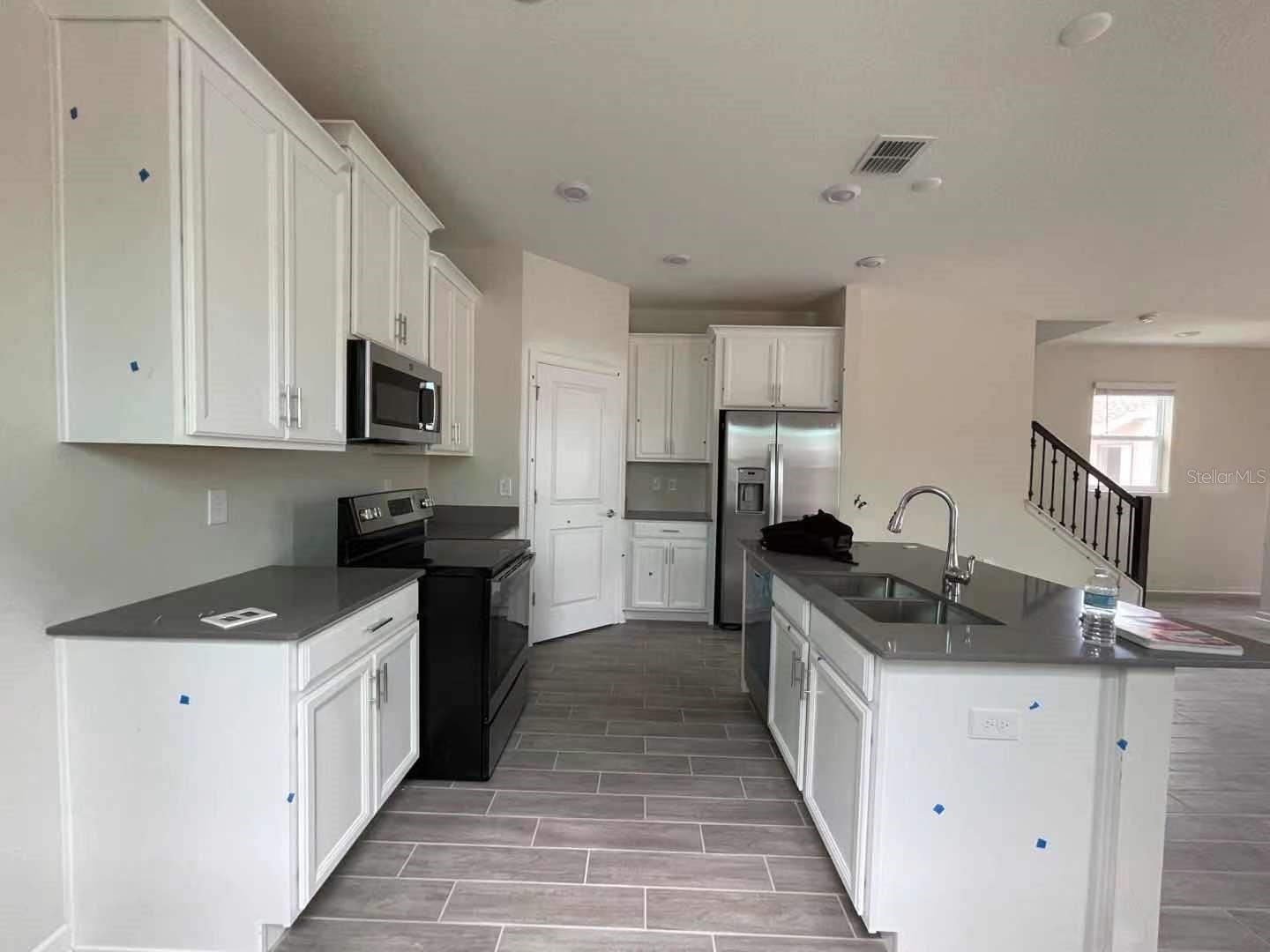 WATERSIDE ON JOHNS LAKE - Residential Lease