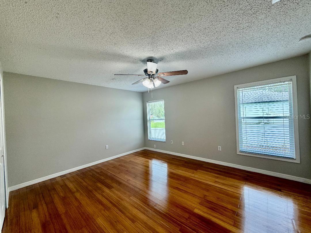 DELTONA LAKES UNIT 44 - Residential Lease