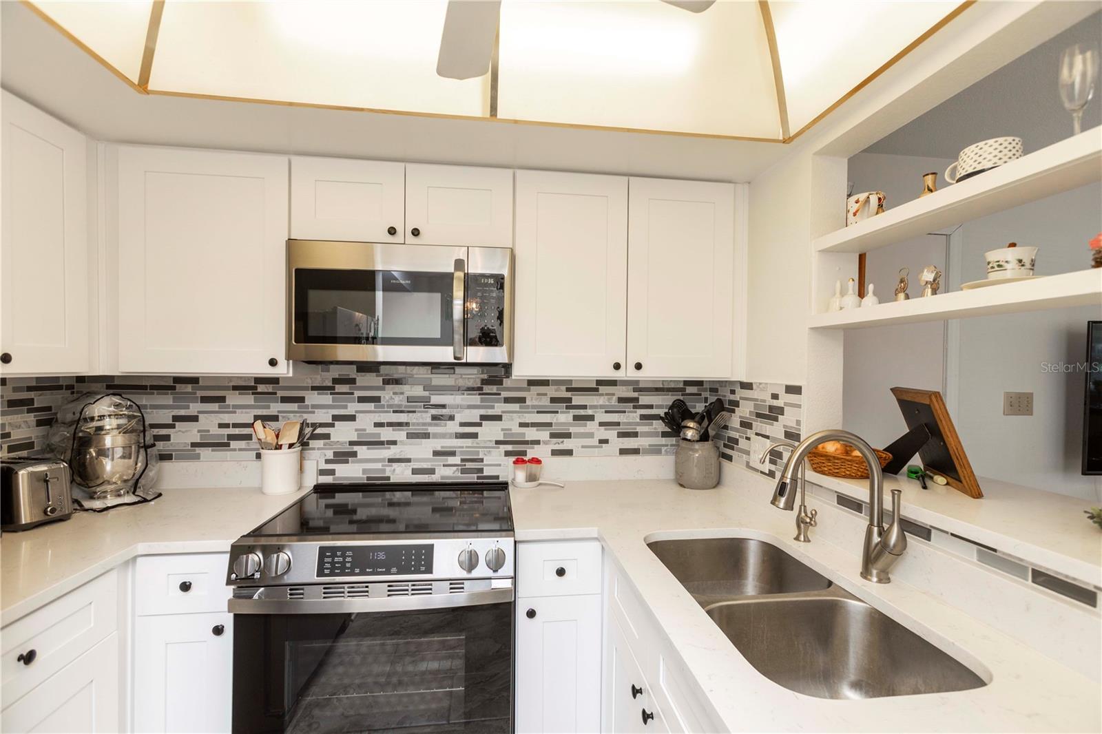 GULF HARBORS CONDO - Residential
