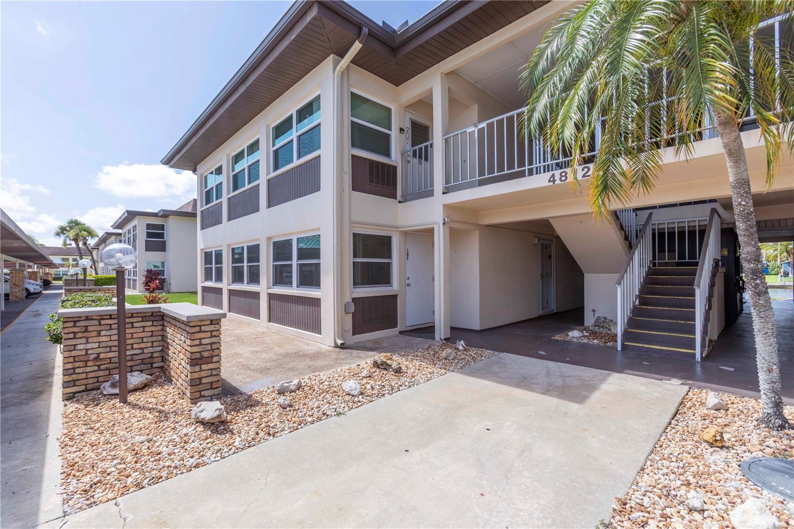 JUST LISTED! BEAUTIFUL FIRST FLOOR, 2 BEDROOM, 2 BATH CONDO. THIS UNIT HAS BEEN REMEDIATED WITH TOP OF THE LINE APPLIANCES, NEW CABINETS, GRANITE COUNTERTOPS, BATHS & HIGH IMPACT WINDOWS. YOU WILL APPRECIATE THE LOCATION, DIRECTLY ACROSS FROM THE HEATED POOL & MAIN CLUBHOUSE. ADDITIONAL FEATURES ARE 6 CEILING FANS, 3 SPACIOUS CLOSETS PLUS A PANTRY &  A KITCHEN REVERSE OSMOSIS SYSTEM. THE MONTHLY ASSOCIATION FEE INCLUDES: INTERNET & CABLE TELEVISION, LAWN & TRASH SERVICE, ON SITE MANAGER, CLUBHOUSES, 2 POOLS (1 HEATED) WATER & SEWER, RESERVES, SHUFFLEBOARD & ASSIGNED COVERED PARKING. BONUS! A GULF HARBORS BEACH CLUB MEMBERSHIP IS OPTIONAL @ $240.00 YEARLY. THIS IS A POPULAR COMMUNITY & OFFERS SOMETHING FOR EVERYONE. CONVENIENT TO SOUTHGATE SHOPPING CENTER, PUBLIX, T.J. MAXX, JOEY'S, MC'DONALDS, CRACKER BARREL, CHASE & WELLS FARGO BANKING PLUS MANY MORE STORES. CENTRALLY LOCATED IN FLORIDA, LESS THAN 1 HOUR TO TAMPA INTERNATIONAL AIRPORT.