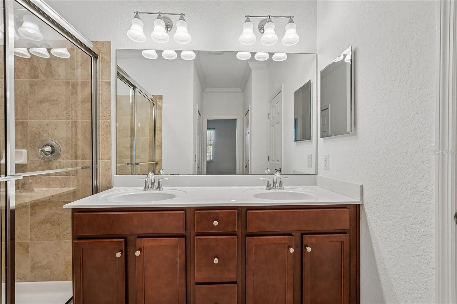 GRAN PARADISO TWNHMS 1B - Residential