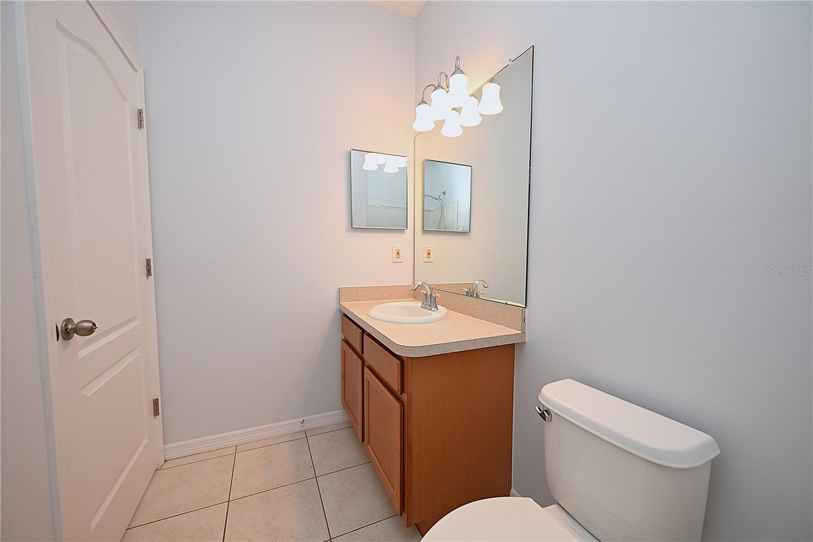 AUTUMNWOOD GROVE - Residential Lease