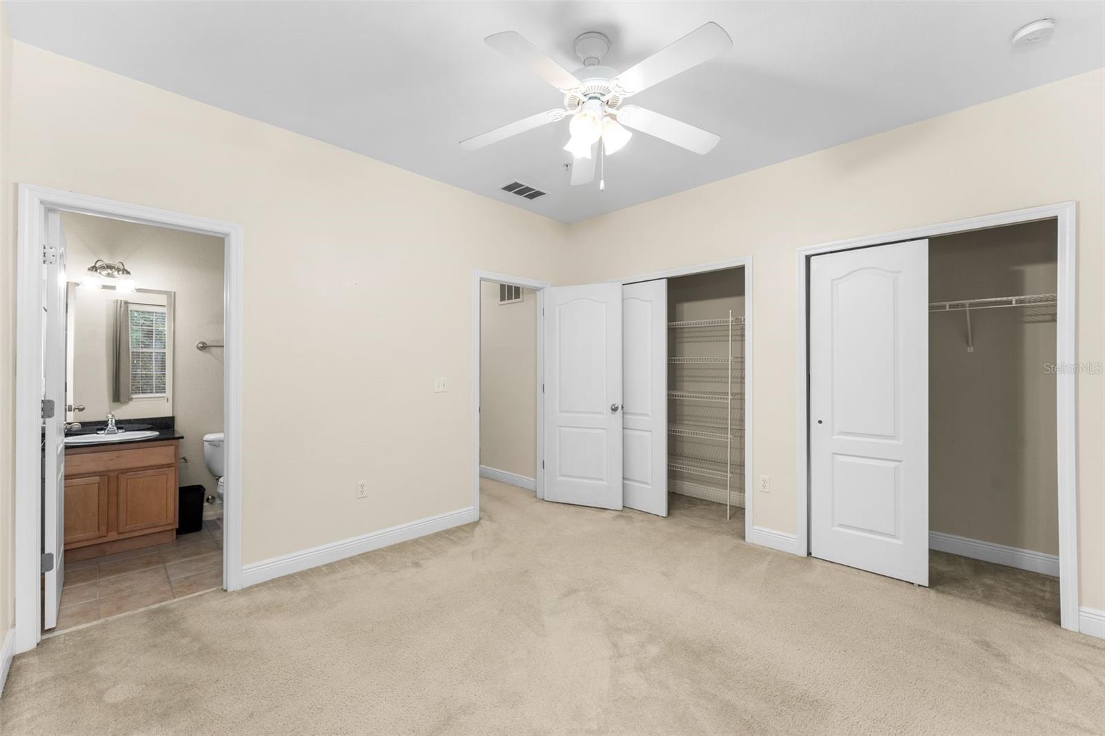 CHASE HOLLOW LLC PH 3 - Residential