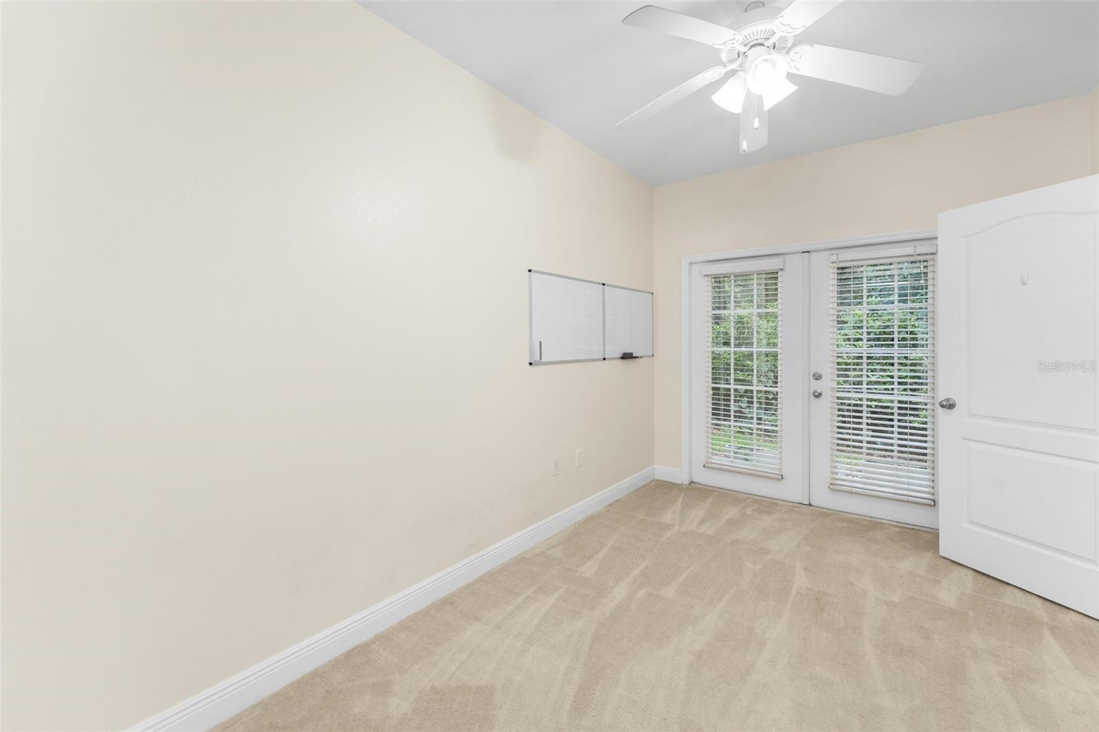 CHASE HOLLOW LLC PH 3 - Residential