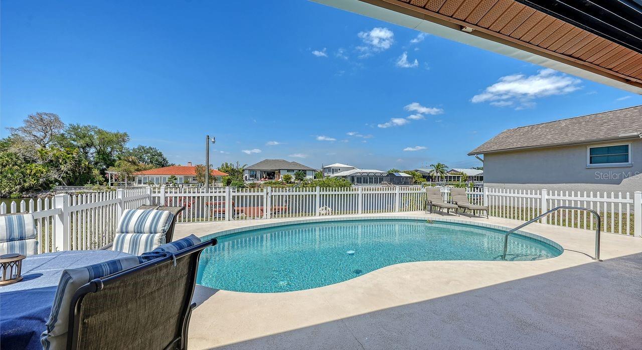 WATERFRONT ESTATES - Residential