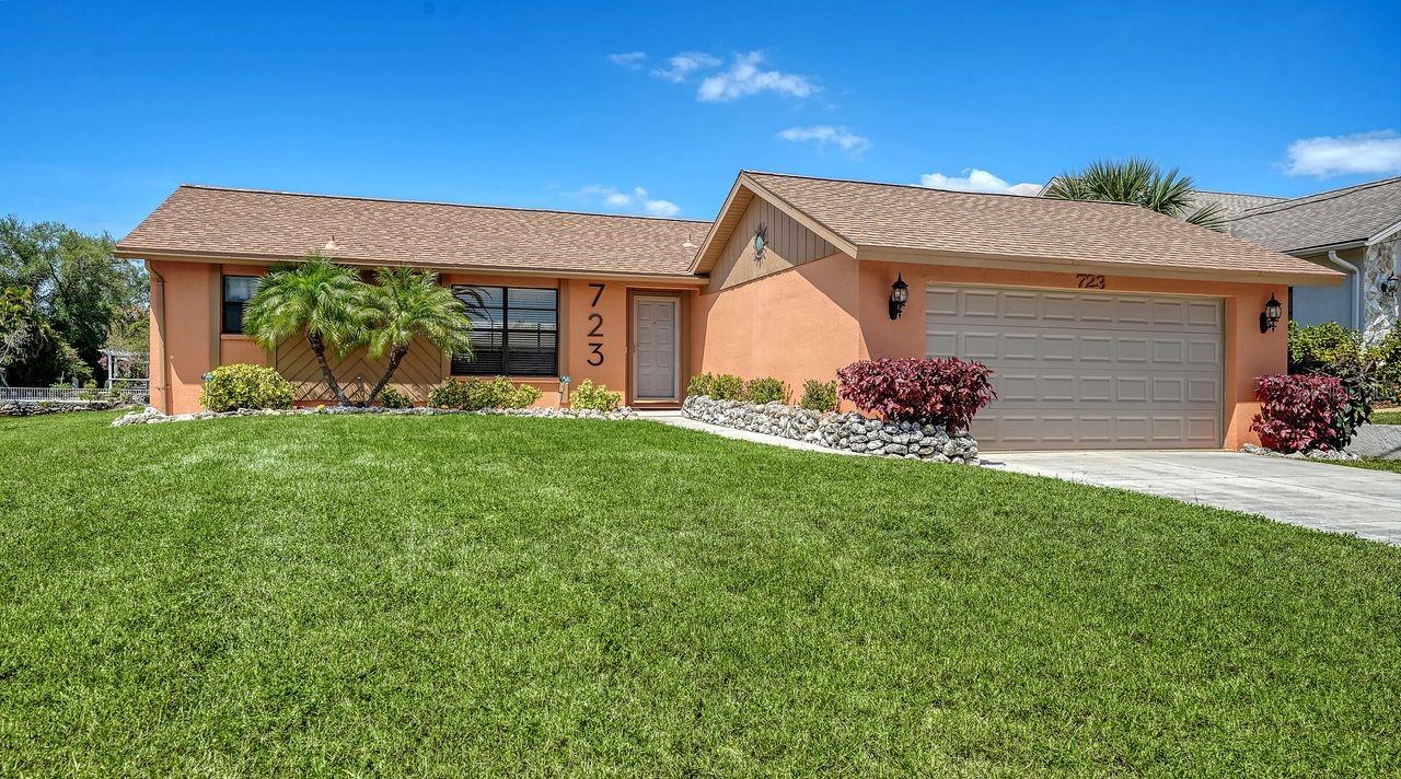 WATERFRONT ESTATES - Residential