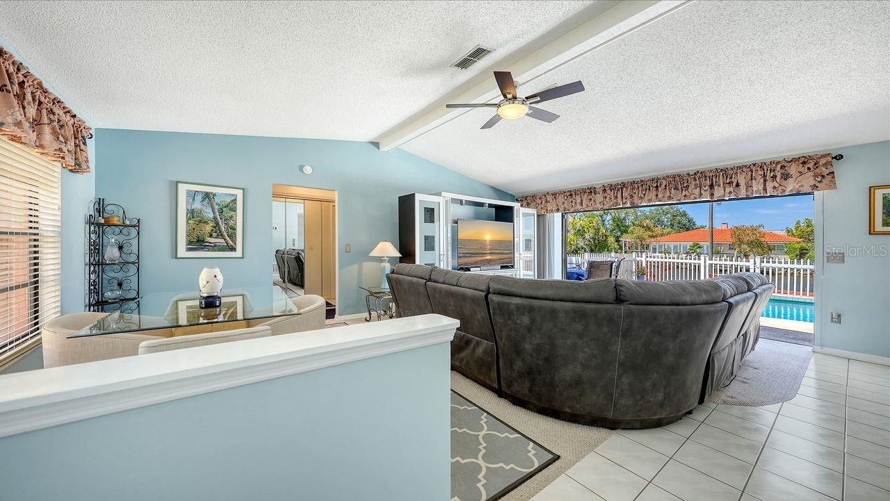 WATERFRONT ESTATES - Residential
