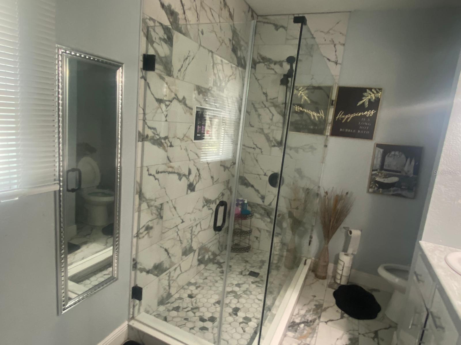 PLYMOUTH SORRENTO - Residential