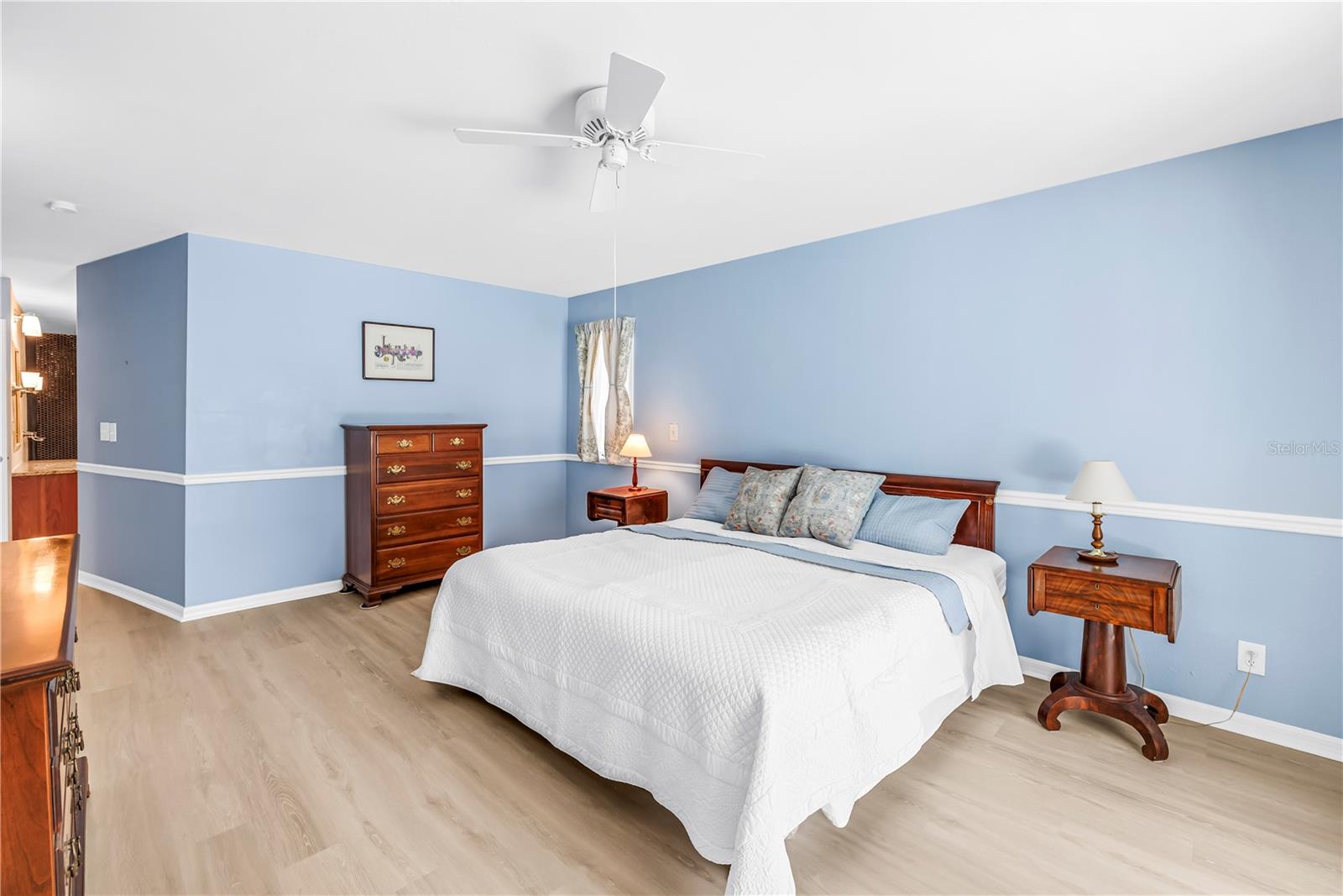 FEATHER SOUND - Residential