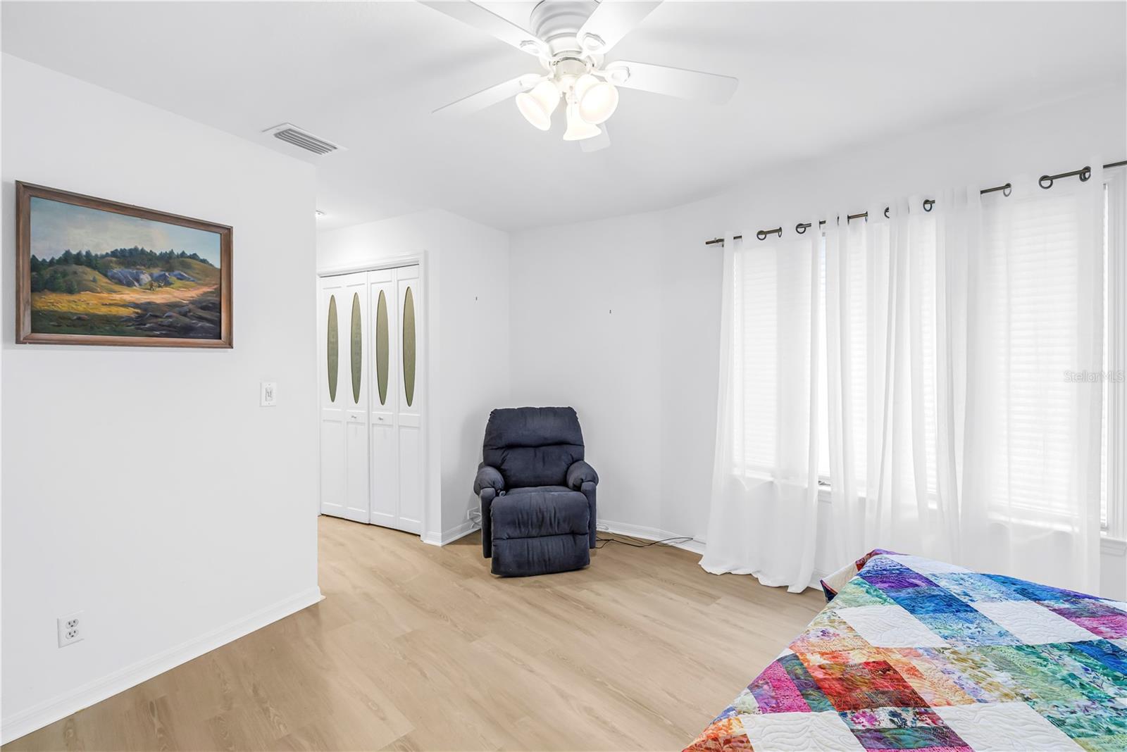 FEATHER SOUND - Residential