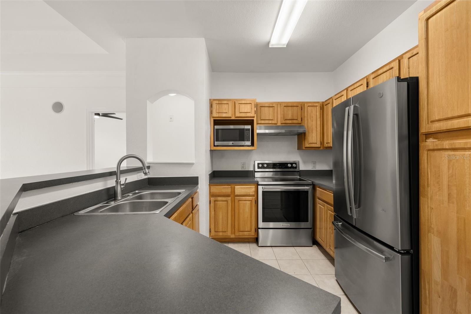 HAMPTONS/METROWEST - Residential