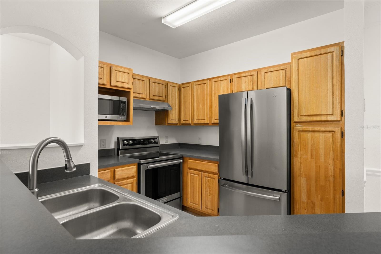 HAMPTONS/METROWEST - Residential