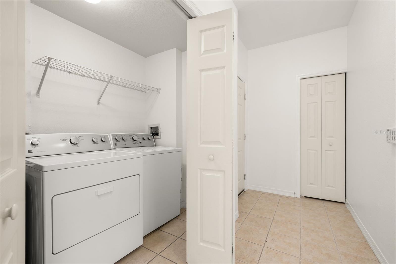 HAMPTONS/METROWEST - Residential