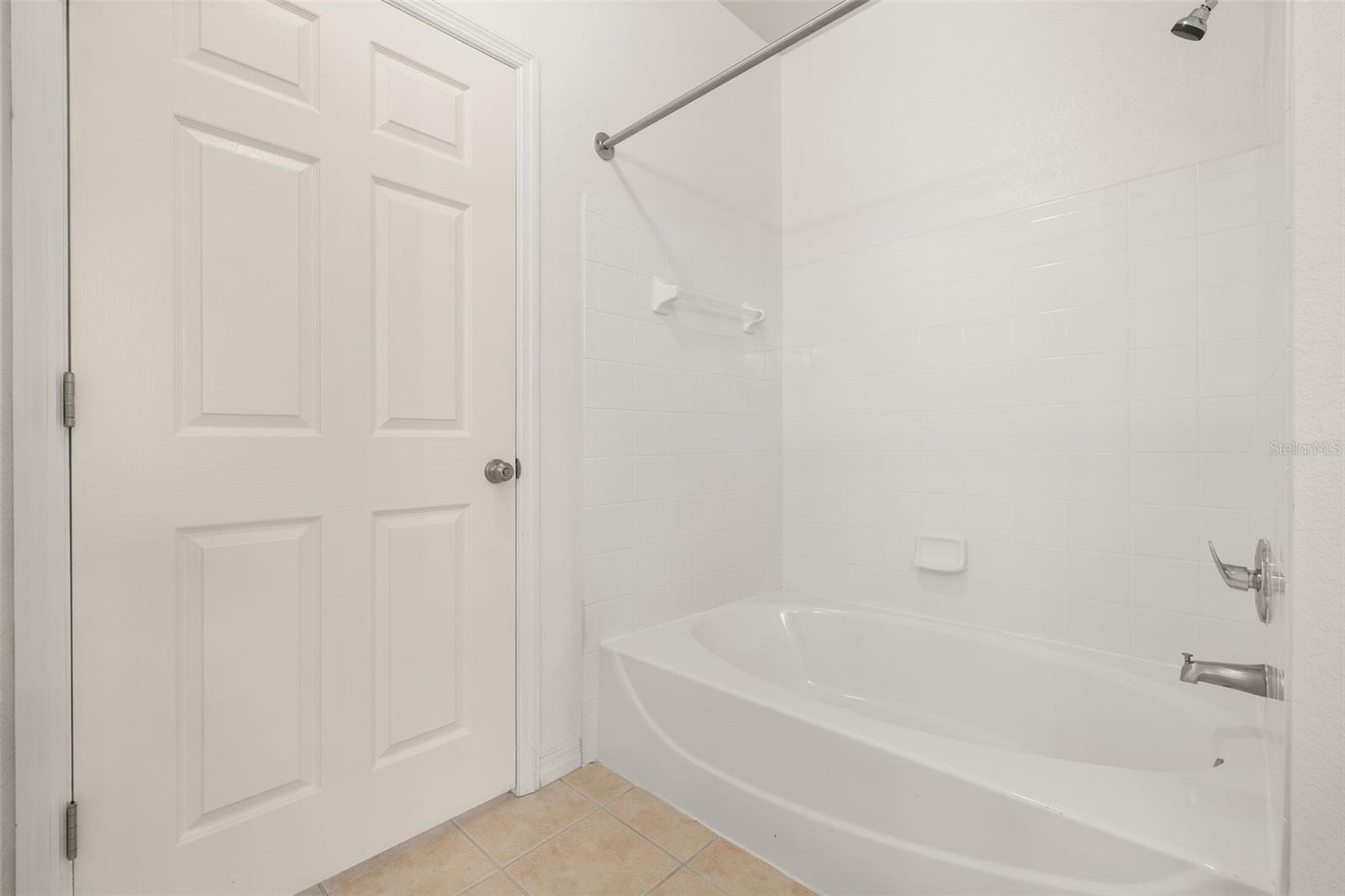 HAMPTONS/METROWEST - Residential