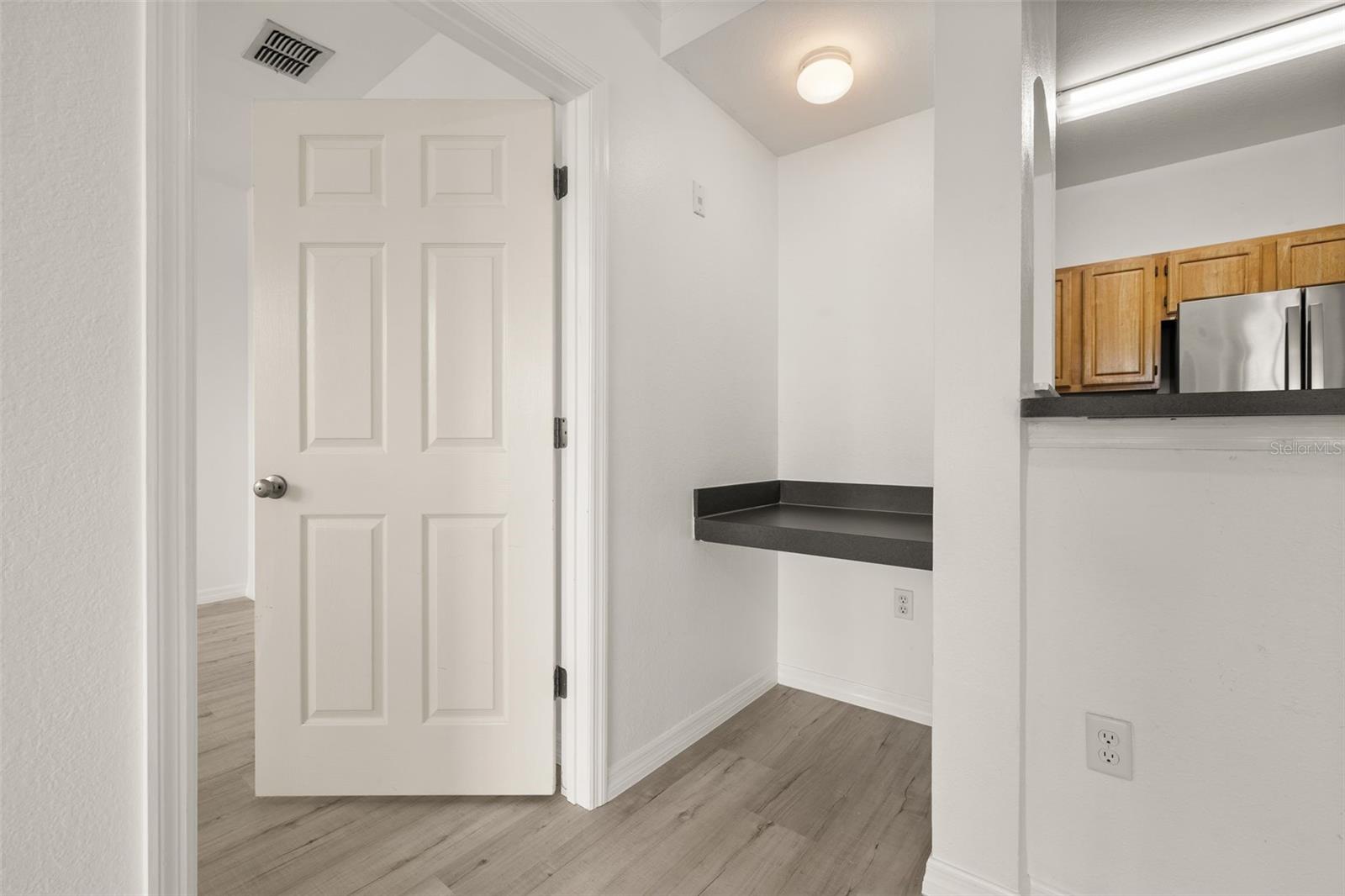 HAMPTONS/METROWEST - Residential