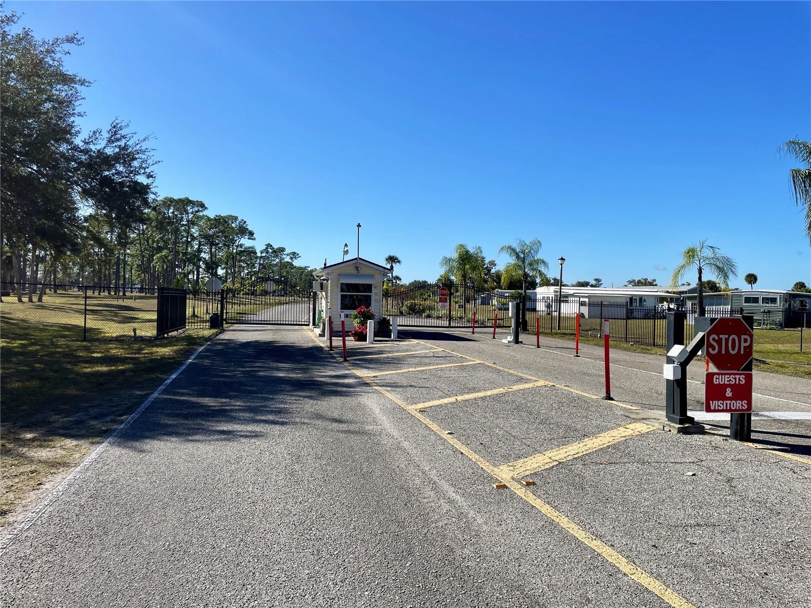 HOLIDAY PARK - Residential
