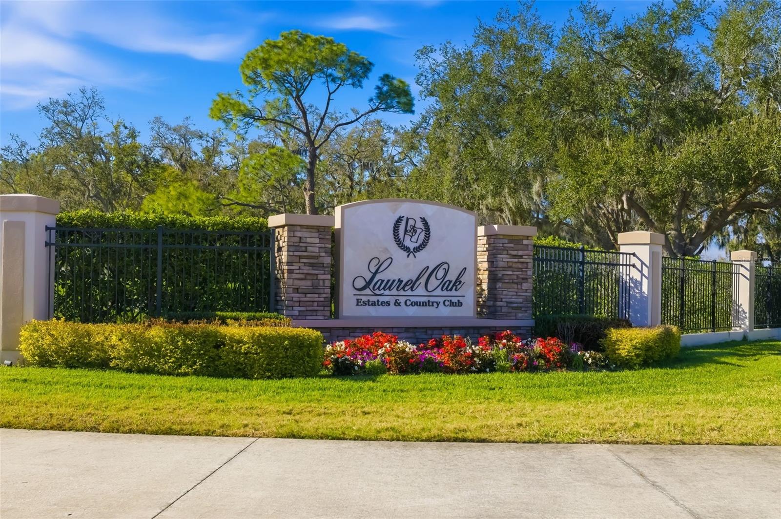 LAUREL OAK ESTATES SEC 09 - Residential