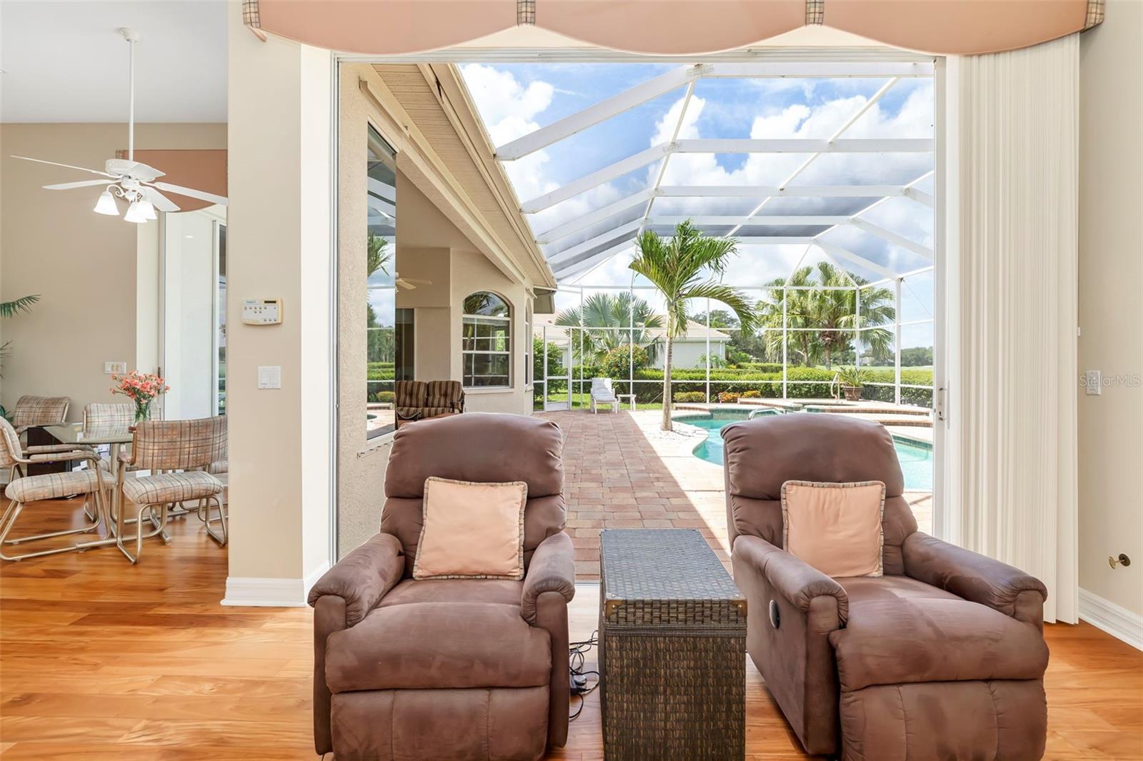 LAUREL OAK ESTATES SEC 09 - Residential
