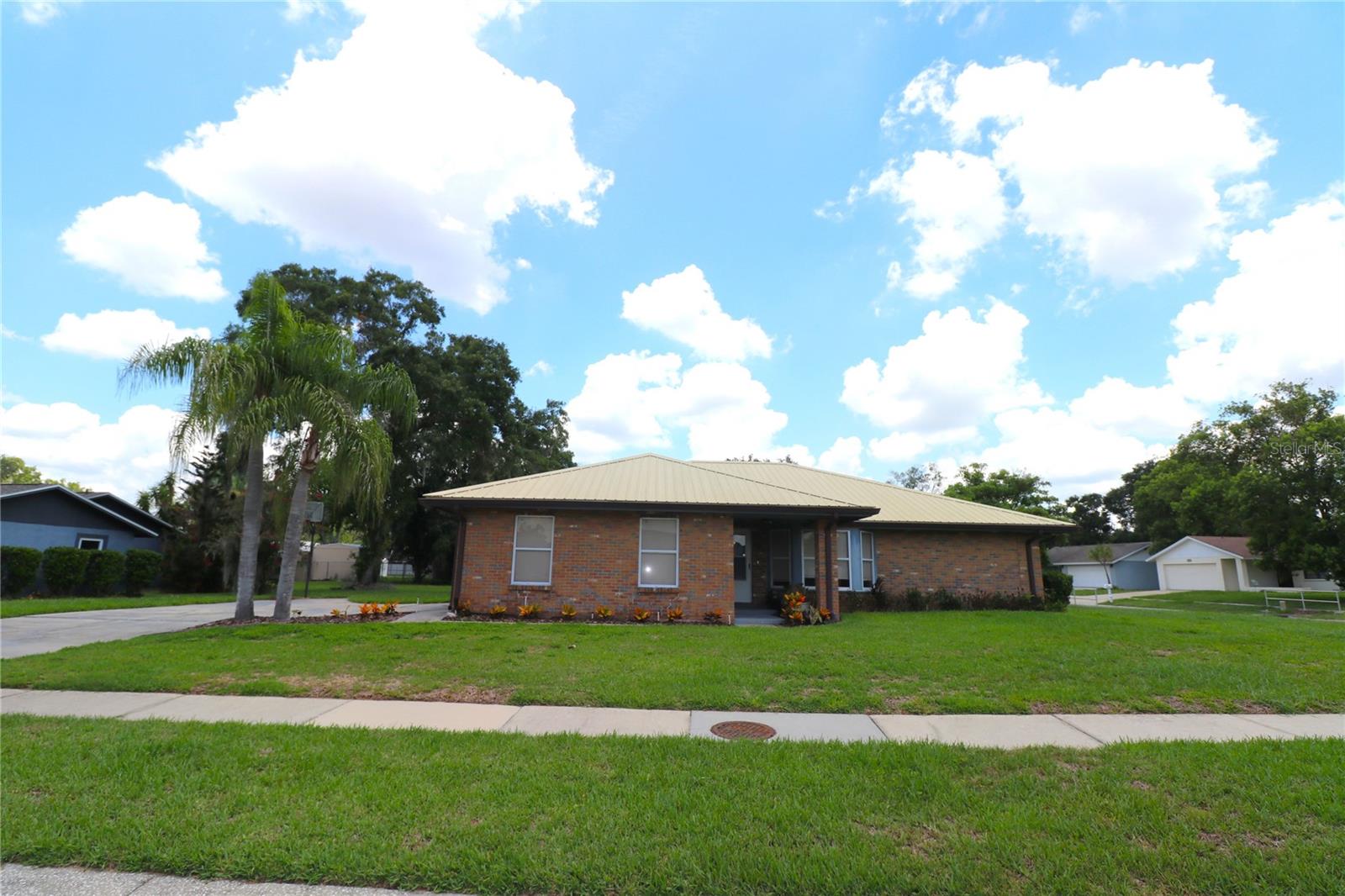WOODFIELD VILLAGE UNIT 3 - Residential
