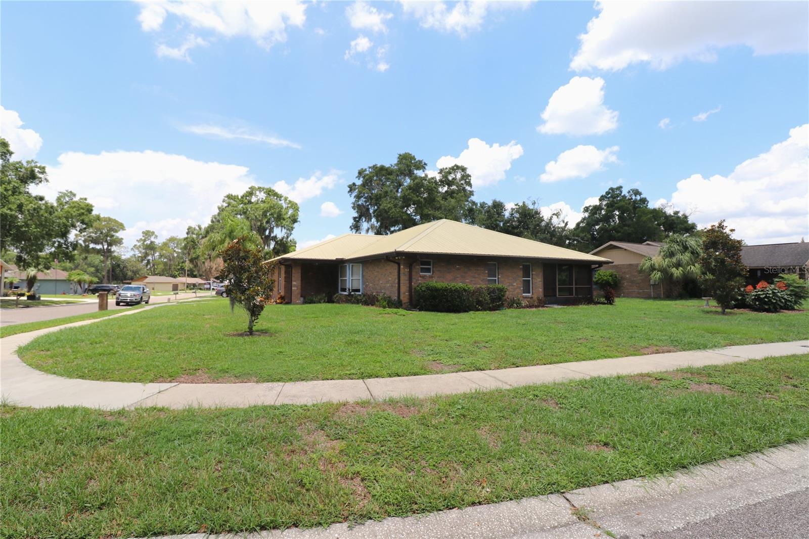 WOODFIELD VILLAGE UNIT 3 - Residential