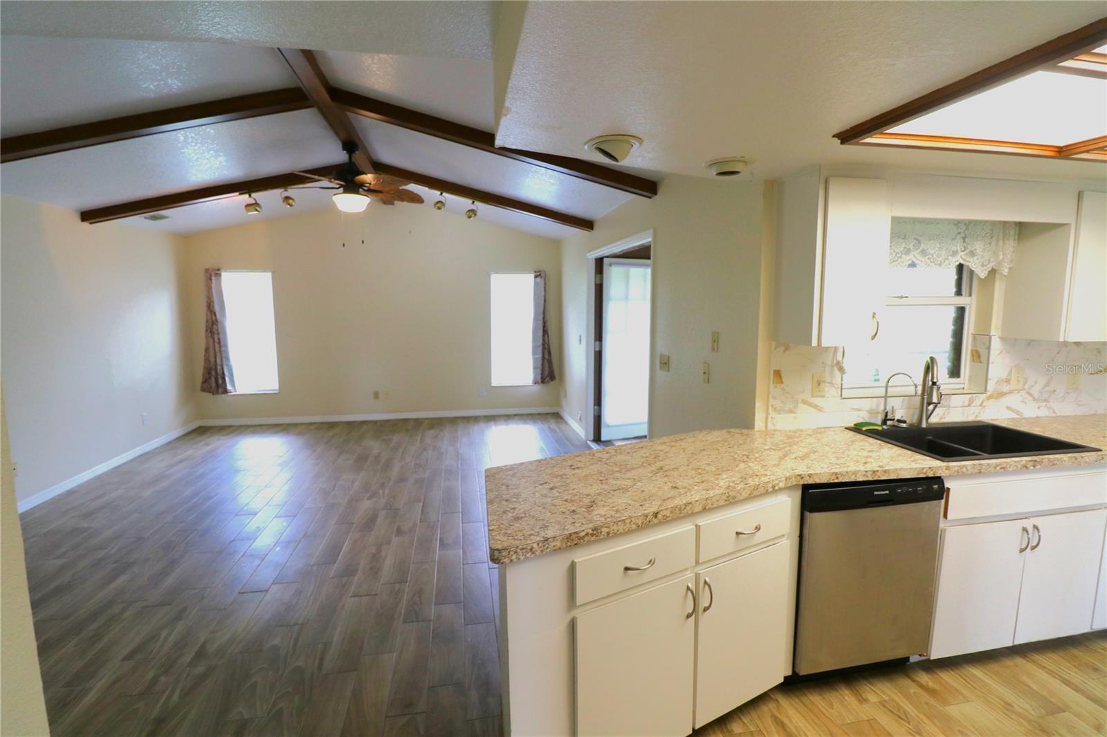 WOODFIELD VILLAGE UNIT 3 - Residential