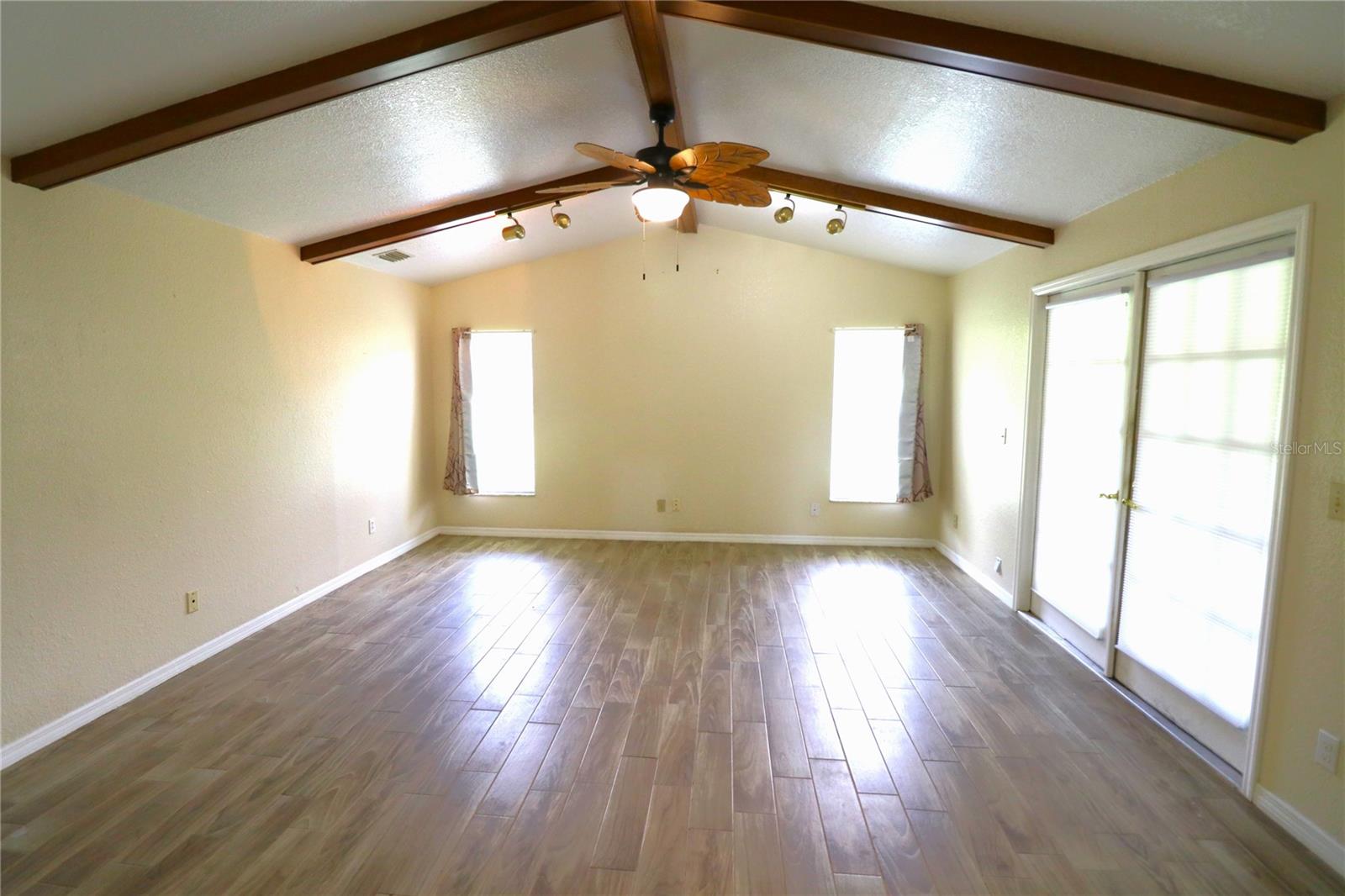 WOODFIELD VILLAGE UNIT 3 - Residential