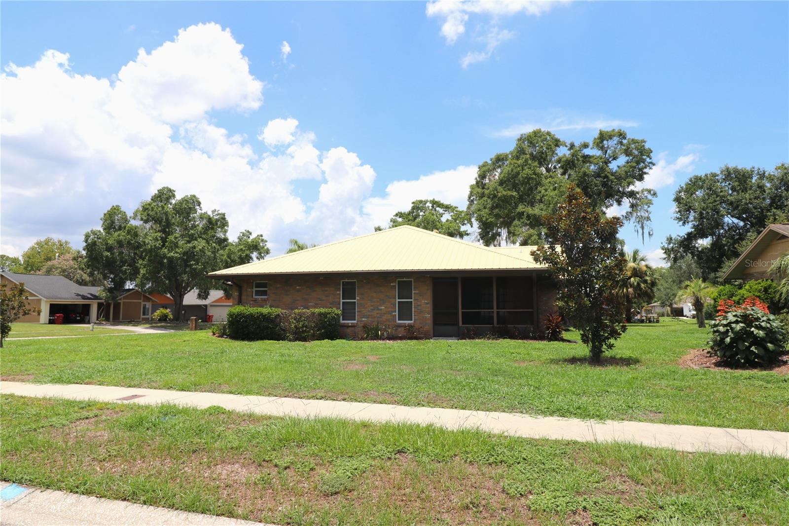 WOODFIELD VILLAGE UNIT 3 - Residential
