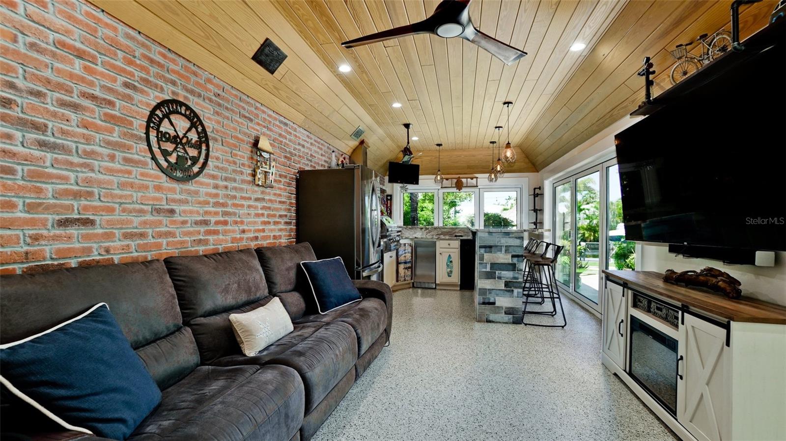 BAY PALMS ADD - Residential