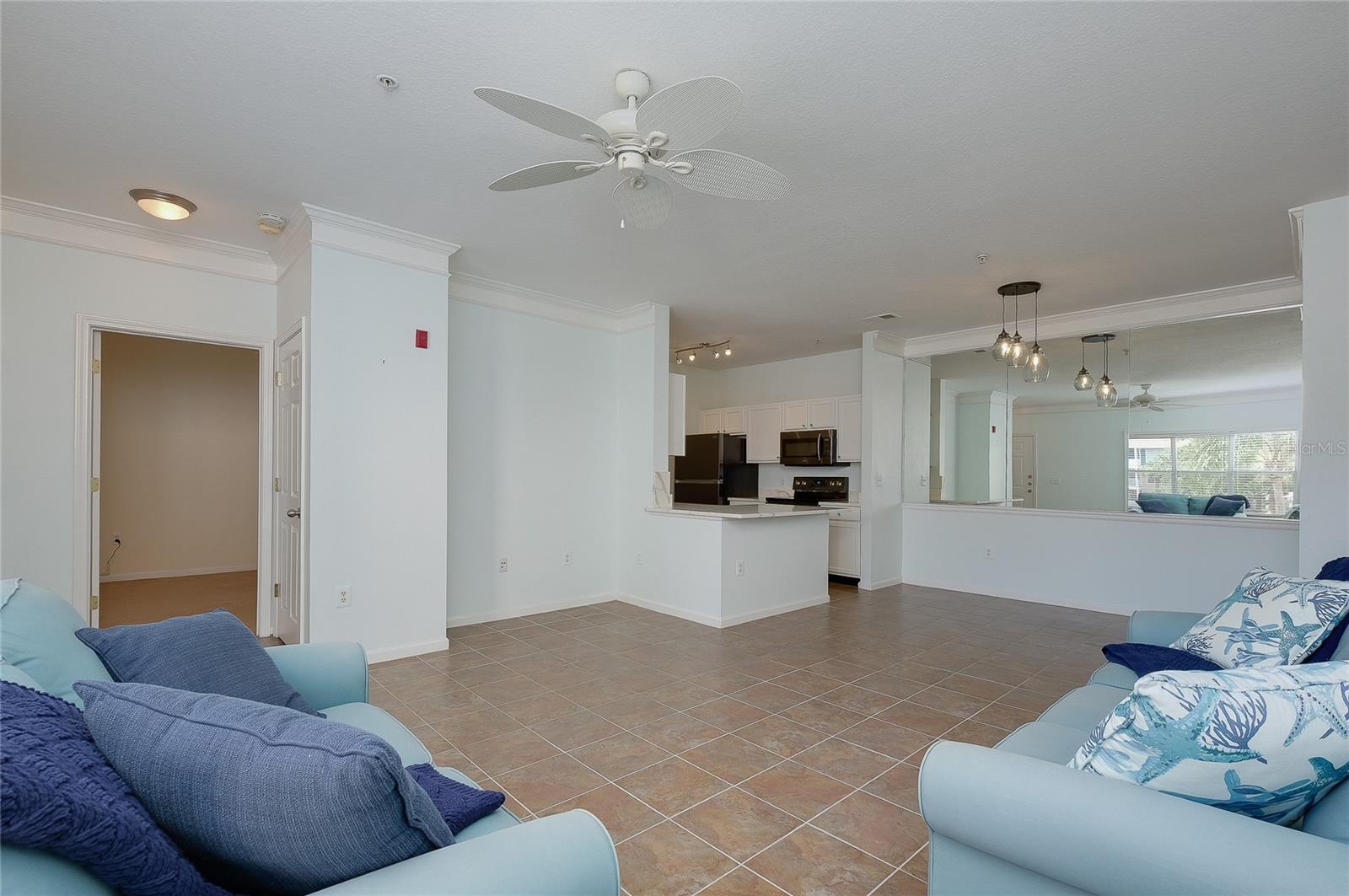 THE PALMS OF CORTEZ - Residential