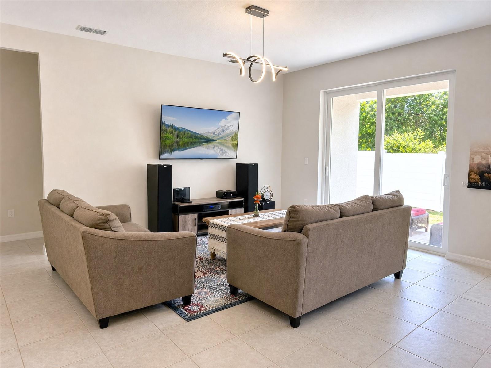 WOODBURY - Residential