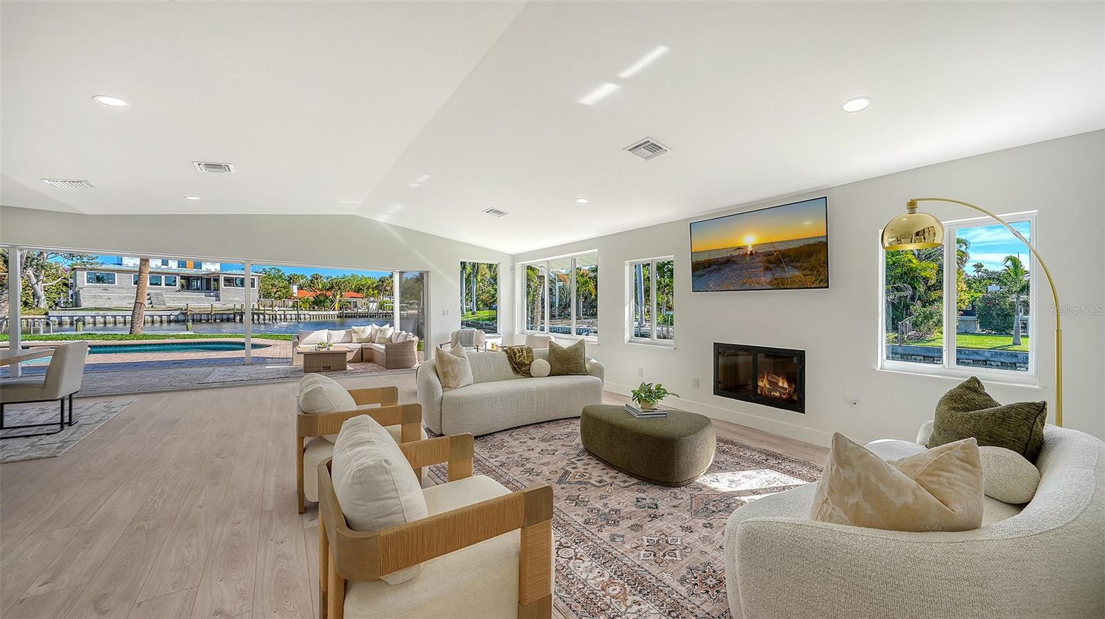 HARMONY SUB - Residential