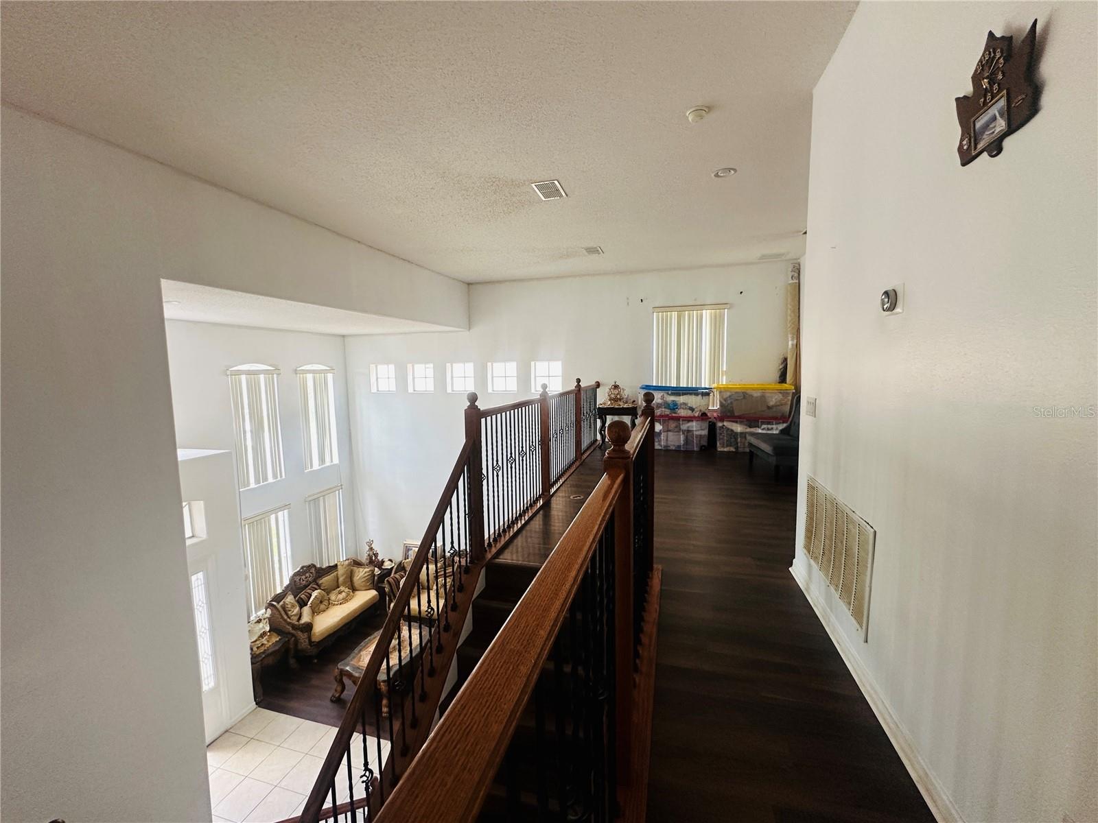 SANDHILL PRESERVE - Residential