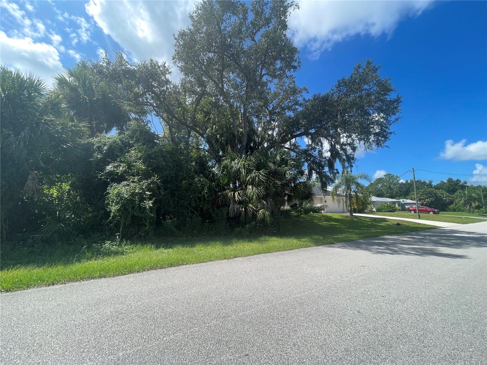 PORT CHARLOTTE SUB 21 - Land