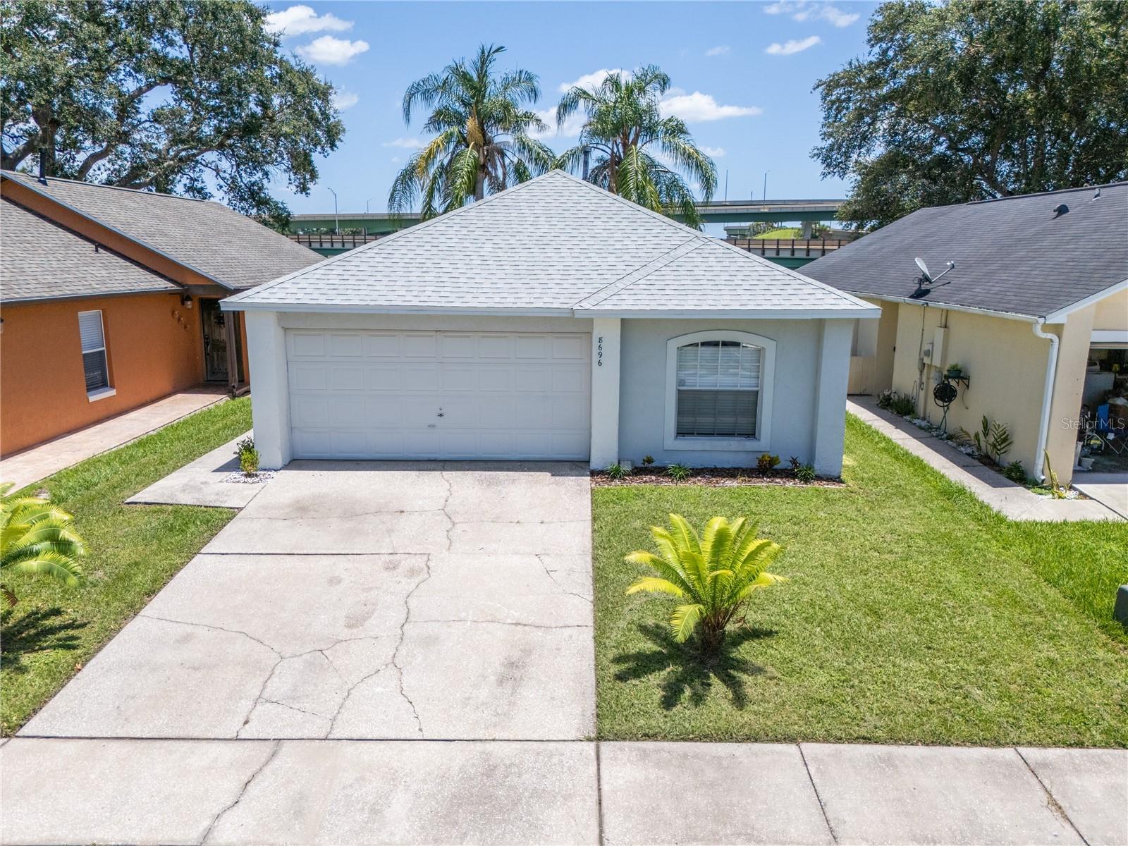 VALENCIA WOODS - Residential