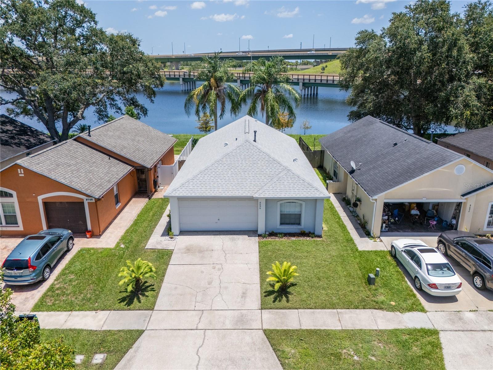 VALENCIA WOODS - Residential