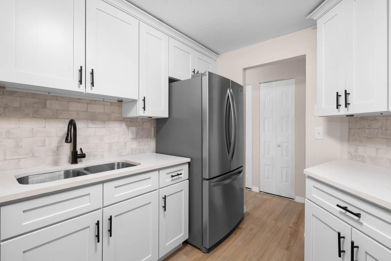 HIGHGATE II CONDO PH - Residential