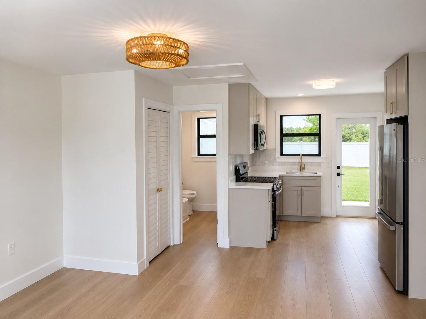 DON CE-SAR PLACE - Residential
